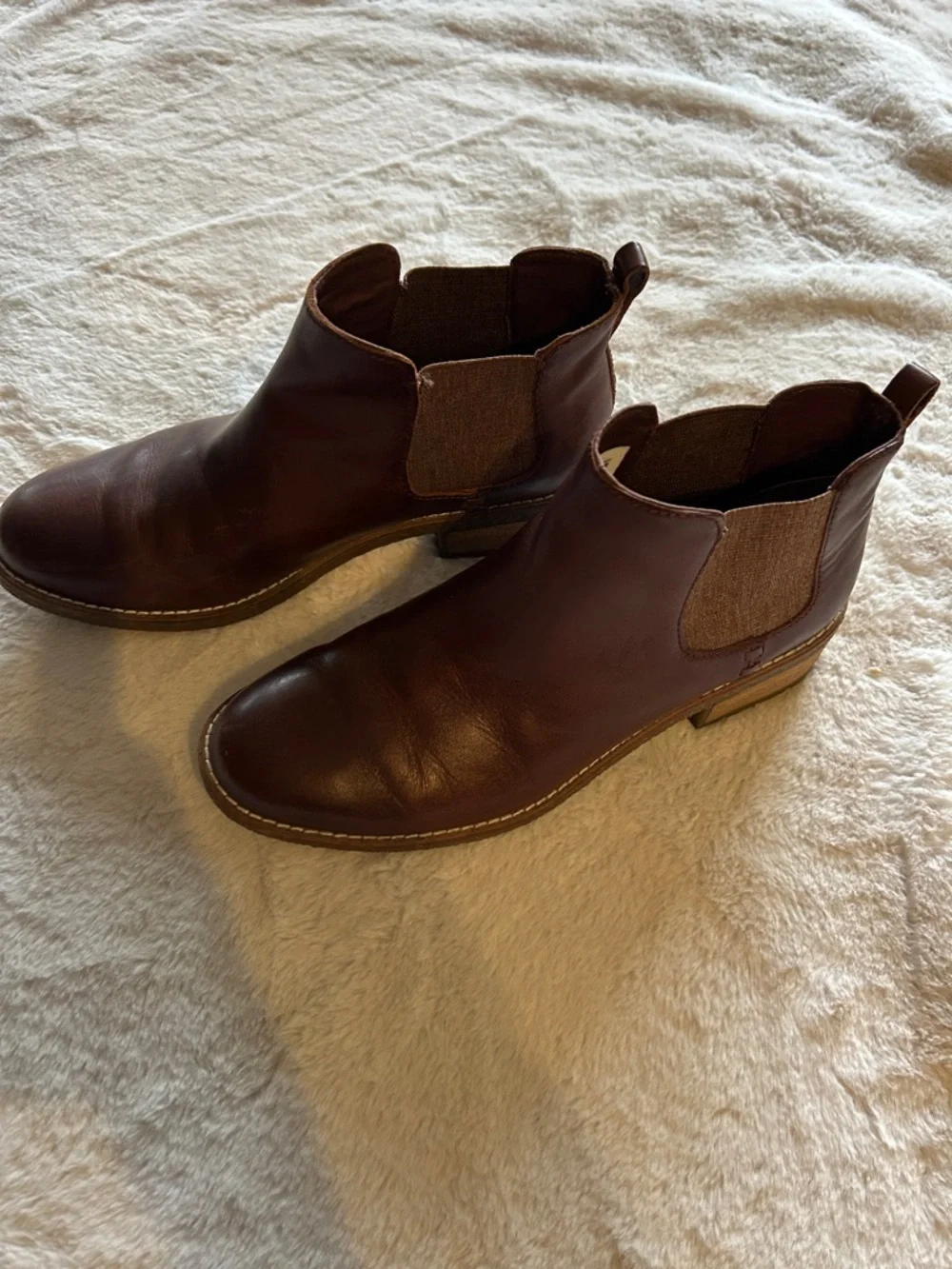 Women’s Sperry Women's Chestnut Brown Leather Chelsea Ankle Boots - Picture 5 of 9